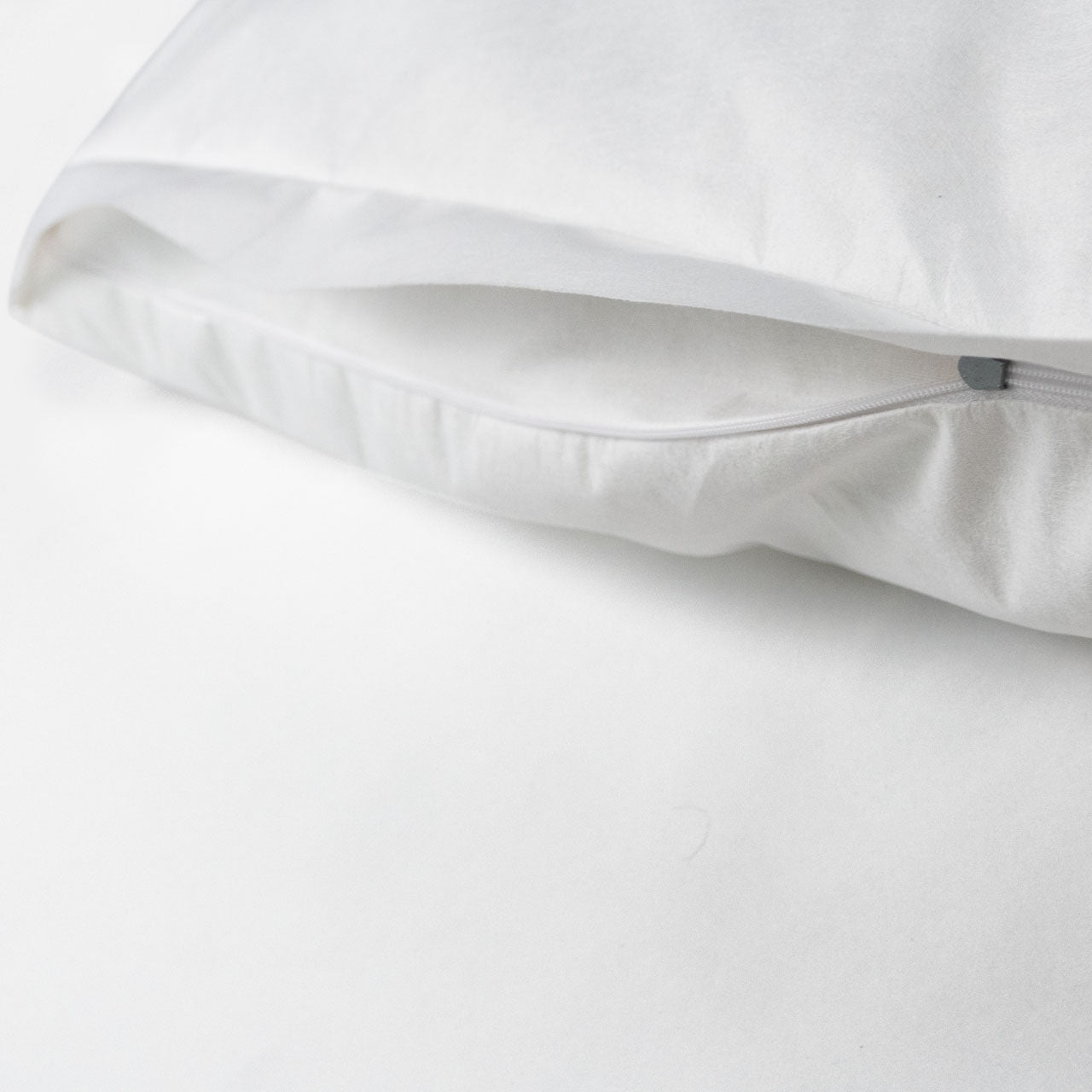 Softsan® Anti Milben Encasing für Seitenschläfer Kissen | Extraweich | Schutzbezug für Allergiker - Softsan